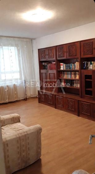 3 camere decomandat- Rahova, Buzoieni, bloc reabilitat