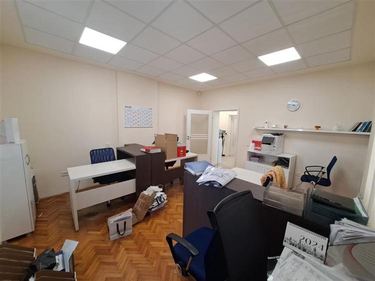 Spatiu pentru birouri, 75 mp utili, situat in zona Semicentrala!