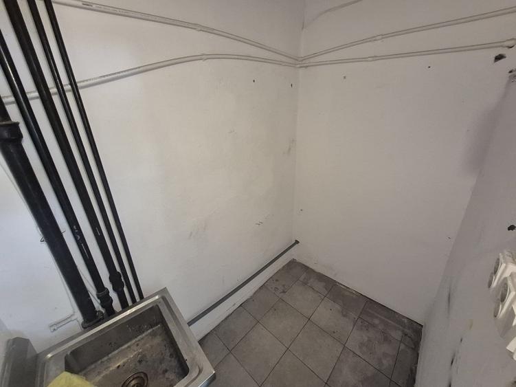 Spatiu Comercial zona CUG