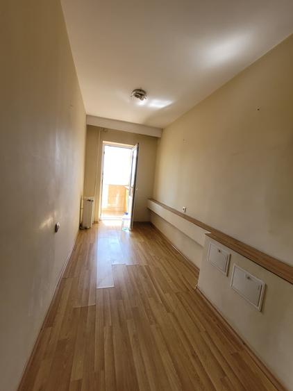 DACIA -BD.TOMIS - GARSONIERA DECOMANDATA CU BALCON + BOXA -- 79000 E