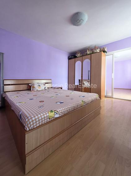 Muntele Mare | Casa cu 5 Camere | 200 mp | 8 Minute de Metrou | COMISION 0% - 5