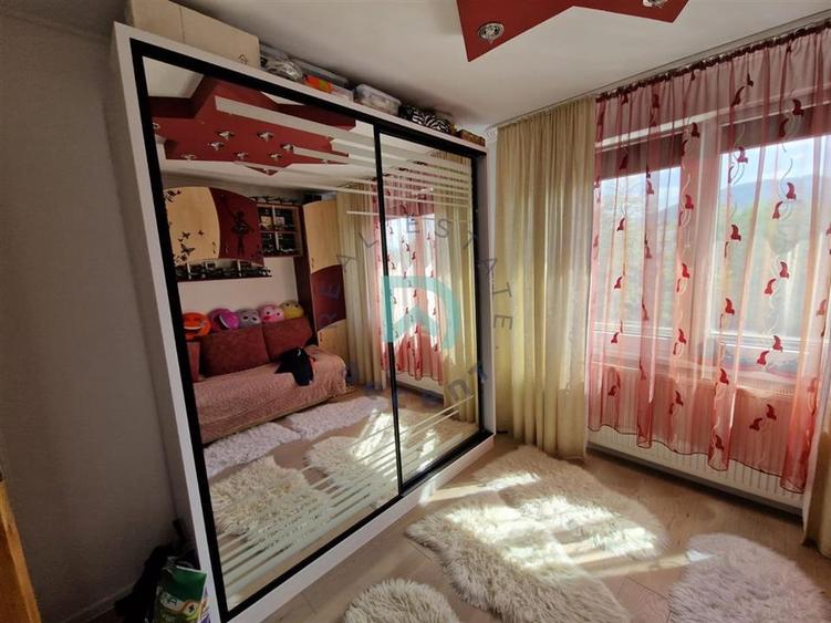 Apartament 4 camere, Tractorul, Brasov