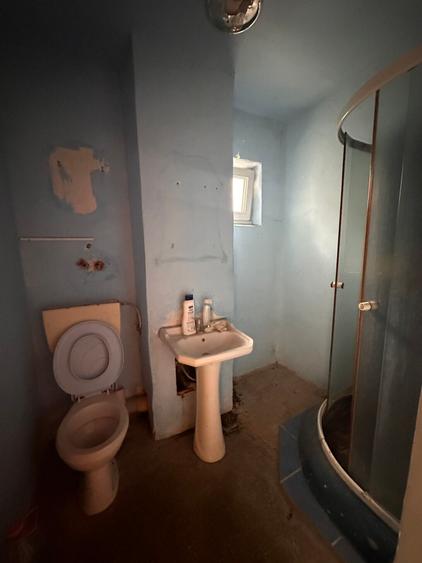 APARTAMENT 3 CAMERE - ROSIORII DE VEDE -