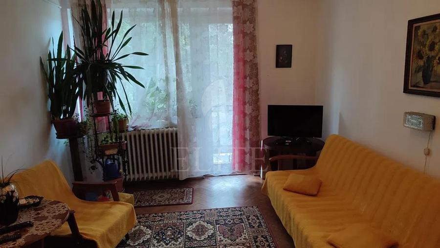 Apartament 2 camere în zona DETUNATA