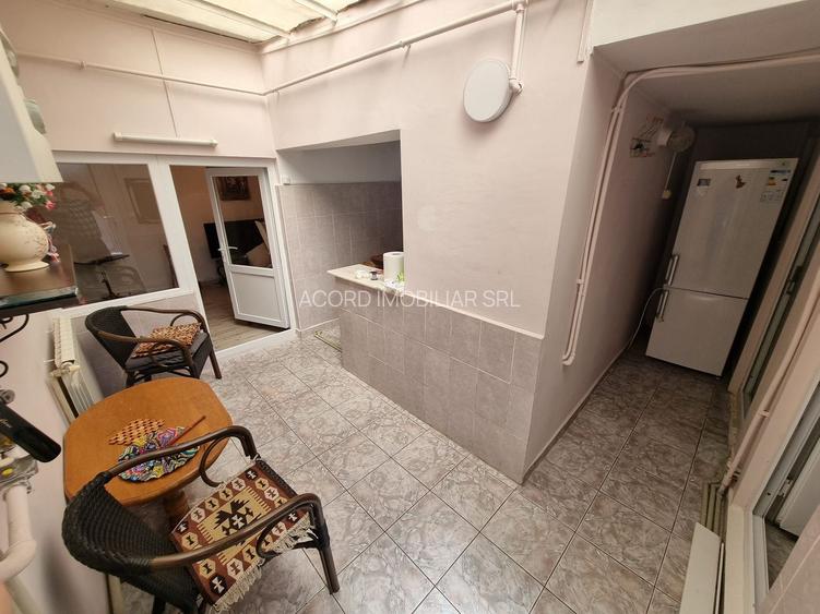 Dacia-  casa cu 5 camere de caramida - 19