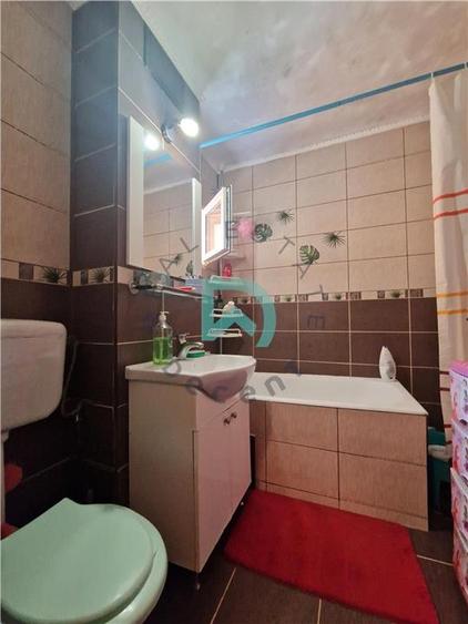 Apartament 4 camere, Tractorul, Brasov