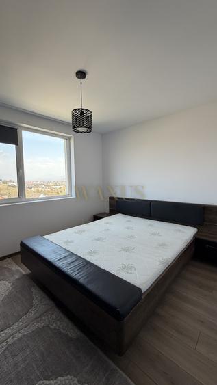 Apartament 3 camere, decomandat, etaj 2, loc de parcare, zona Drumul Cetății