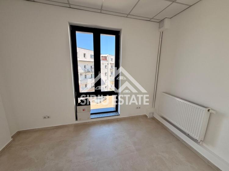 Spatiu de birouri 205 mp si terasa de 100 mp Kaufland Arhitectilor