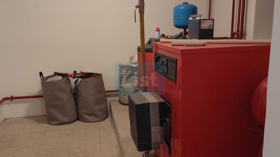 Vila superba 7 camere, Provita de Jos, 22.000 mp teren