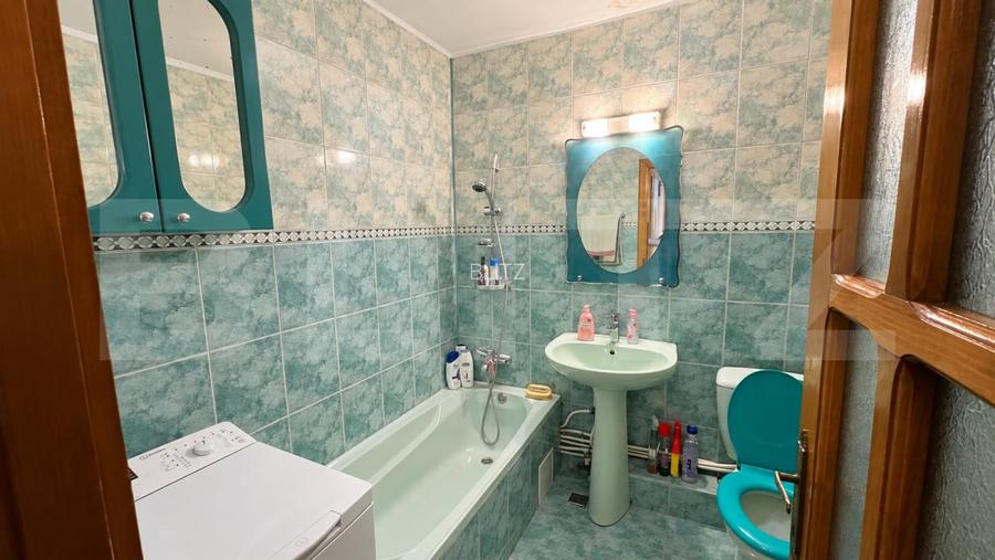 Oportunitate-apartament cu 4 camere, 2 băi și balcon in Oraștie, zonă excelentă. - 8