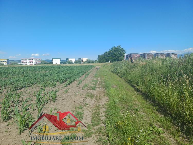 TEREN INTRAVILAN DE INVESTIȚIE – 47.000 MP