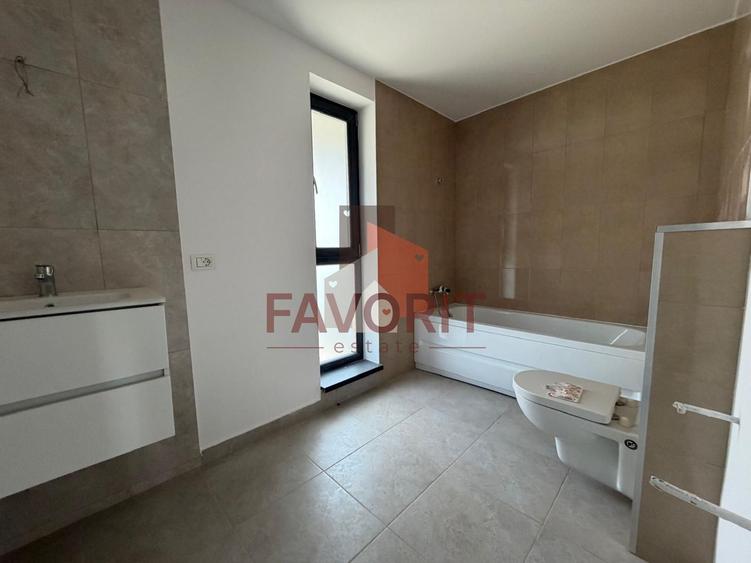 Duplex | COMISION 0 | Curte amenajata | Toate utilitatile | 3 Bai |