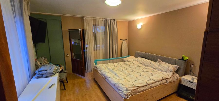 Casă, 6 camere, cartier liniatit, neafectata de noua centură