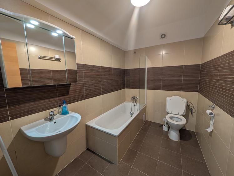Apartament de lux, 2 camere, in Viva City, cu loc de parcare inclus