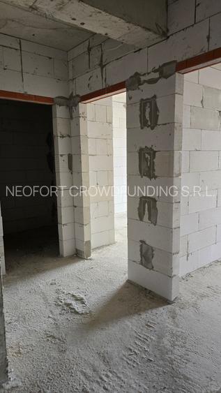 Neofort 84- Ap 2 camere, bucatarie inchisa, incalzire pardosela, Titan-Pallady