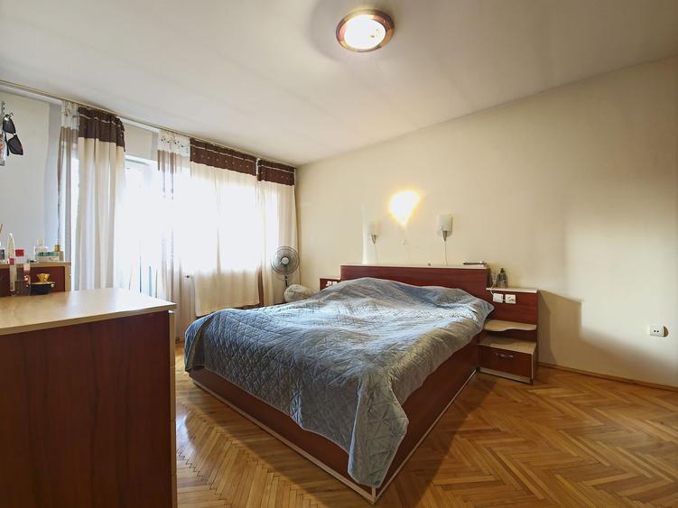 Apartament 4 camere, mobilat, utilat, garaj individual, Manastur