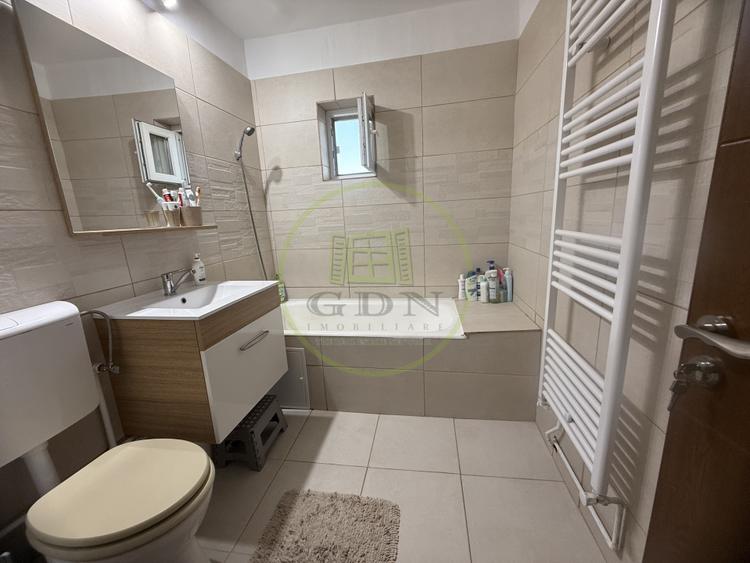 Apartament 3 camere, 67.84 mp, cartier Craiovița Nouă, zona Kaufland