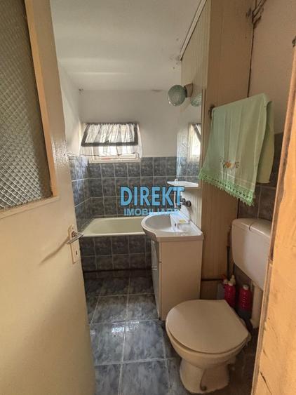Aparetament 2 camere etaj 3