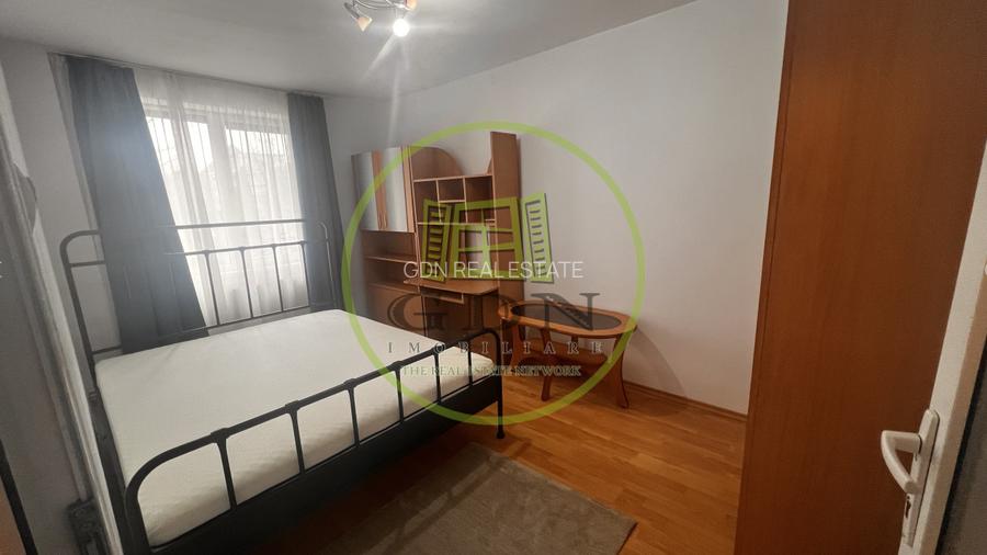2 camere decomandat | Bd. 15 Noiembrie | Etaj 2 | Parcare - 4