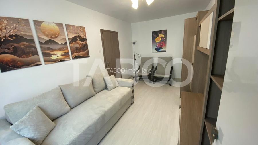 Apartament decomandat mobilat utilat 3 camere 56 mpu balcon 3 mp