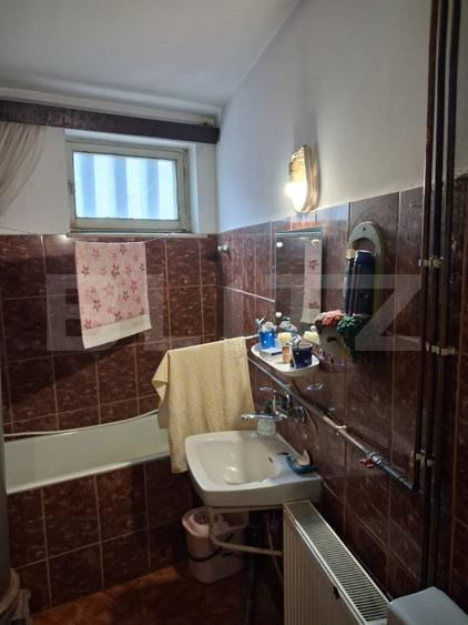 Apartament cu 3 camere, etajul 3, Câmpulung Moldovenesc