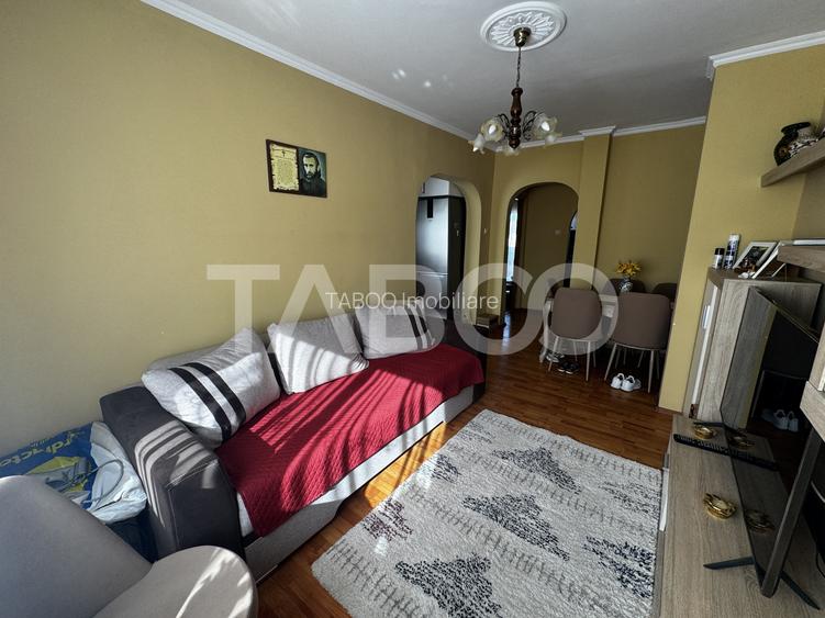 COMISION 0 - Apartament decomandat cu 4 camere 2 bai balcon Cisnadie - 19