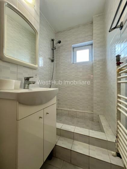 Apartament 4 camere, 77 mp utili, etaj 1, decomandat - zona Liceul Auto - 7