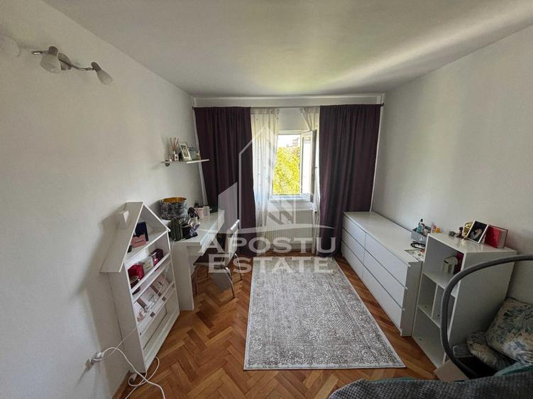 Apartament cu 2 camere de vanzare, zona Girocului, Timisoara