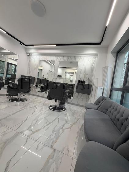 SPATIU COMERCIAL  - Exigent Plaza Faza 4 - SCARA EXTERIOARA