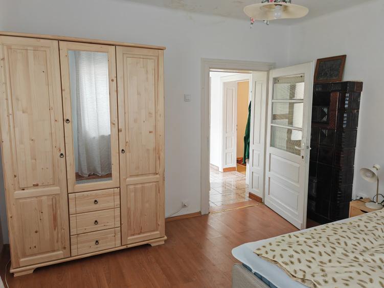 Casa 4 camere libera la vanzare RASNOV - zona Mihai Eminescu