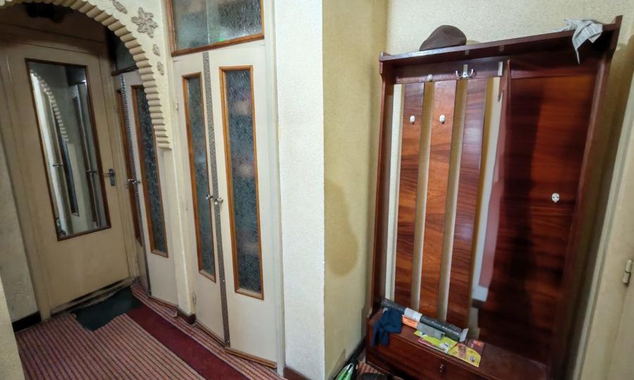 Apartament cu doua camere decomandat Micro 20