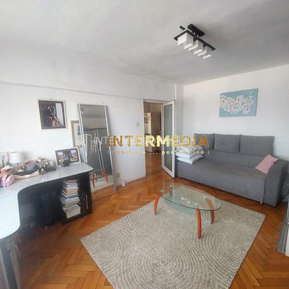 Apartament 2 camere decomandat  Cetate - 3