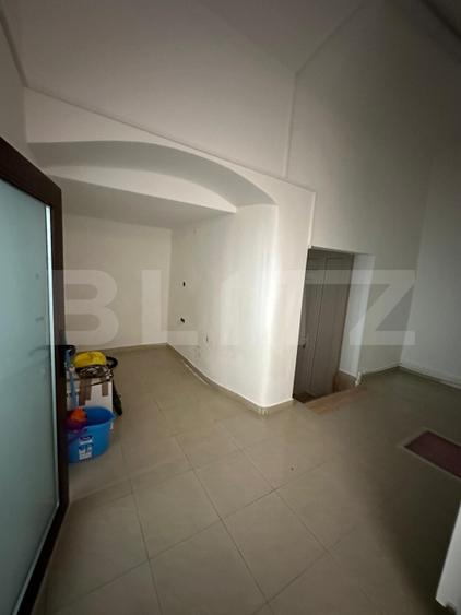 Clădire istorică P+E ultracentral Bistrița – vad comercial excelent, 216 mp util