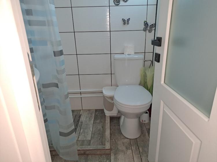 De vanzare teren intravilan cu livada si utilitati