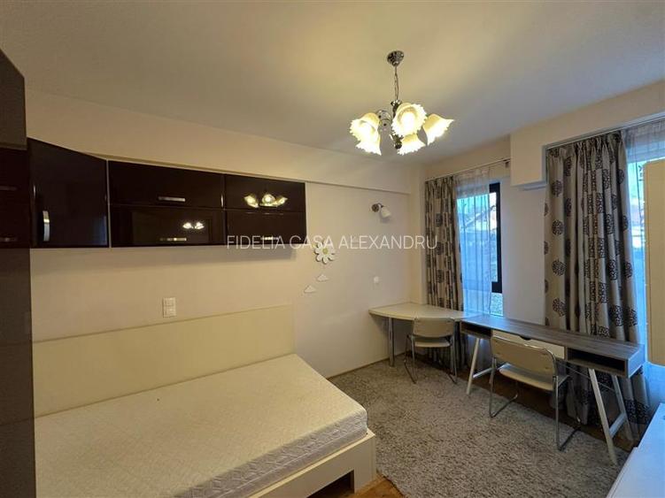 Apartament 3 camere de inchiriat, Copou - 7