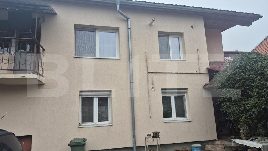 Casa cu 4 dormitoare de vanzare, 190 mp, 1306 mp teren, pe strada Careiului