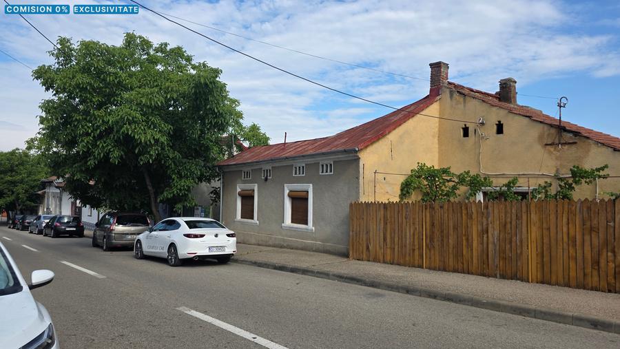 Casă + teren 420 mp la 10 minute de centru