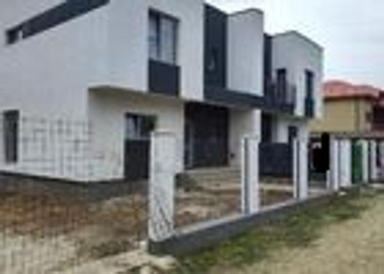 Duplex modern în Corbeanca – Petrești 4 camere 145 mp si teren 410mp