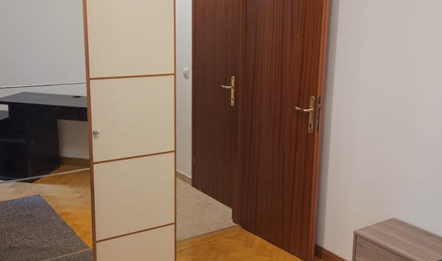 Apartament modern 3 camere, renovat, terasa, disponibil imediat