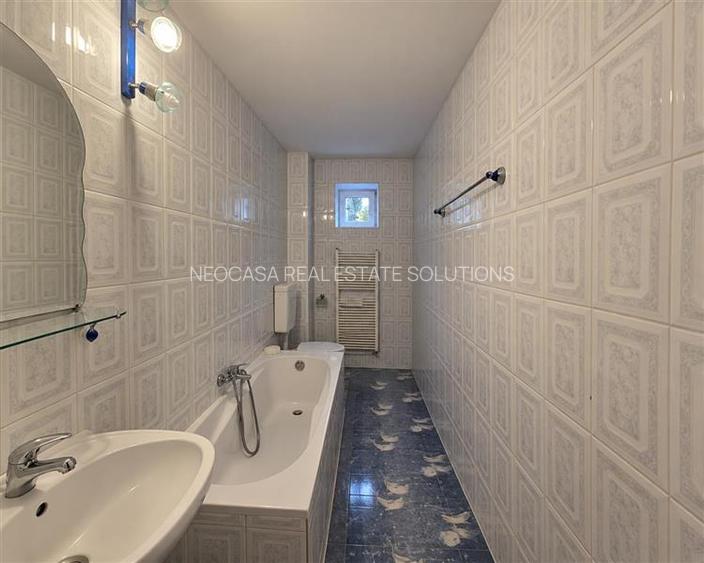 Vila versatila 7 camere + Garaj zona 1 Mai - Ion Mihalache | Ideala locuinta sau - 8