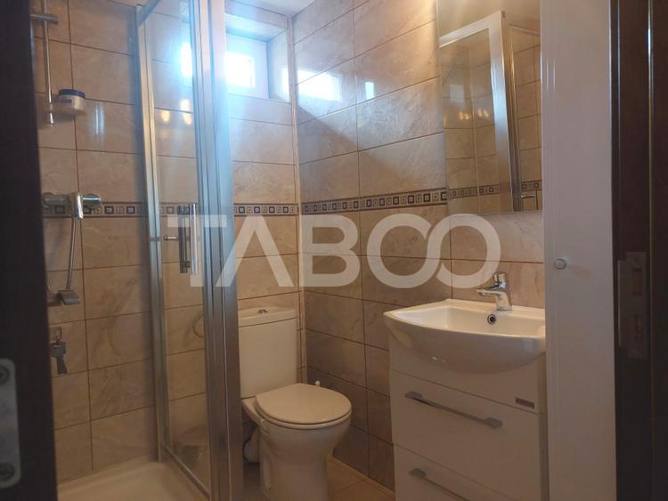 Apartament la casa 119 mpu 5 camere 2 bucatarii 3 bai gradina Cisnadie