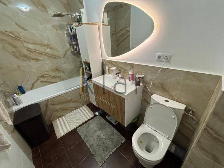 Apartament 3 camere spatios parcare! Zona Florilor!