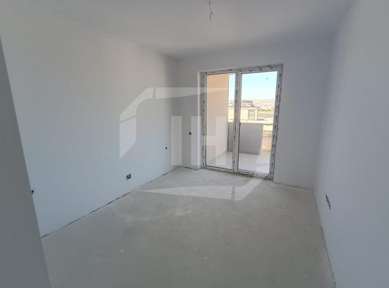 Apartament 4 camere, intermediar, parcare, zona Leroy Merlin, Intre Lacuri