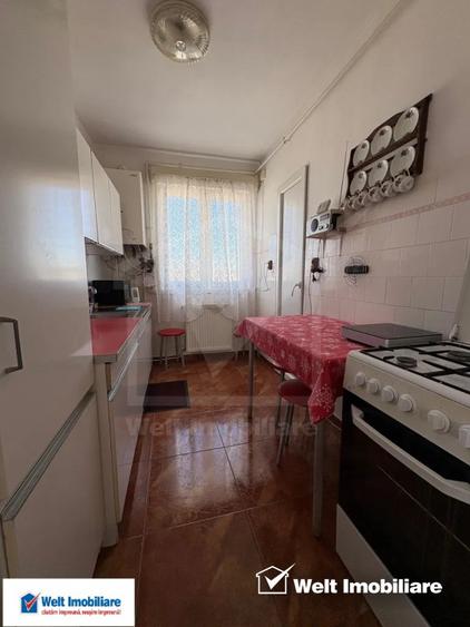 Apartament 3 camere, decomandat, str. Primaverii, Manastur