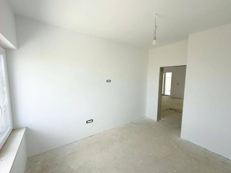 Comision 0-Apartament 3 camere - 135000 euro, TVA si parcare incluse!