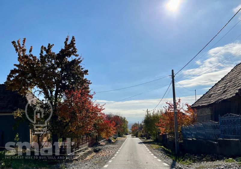 Teren intravilan de vânzare Aiton, județul Cluj 1500 mp Locație excelentă
