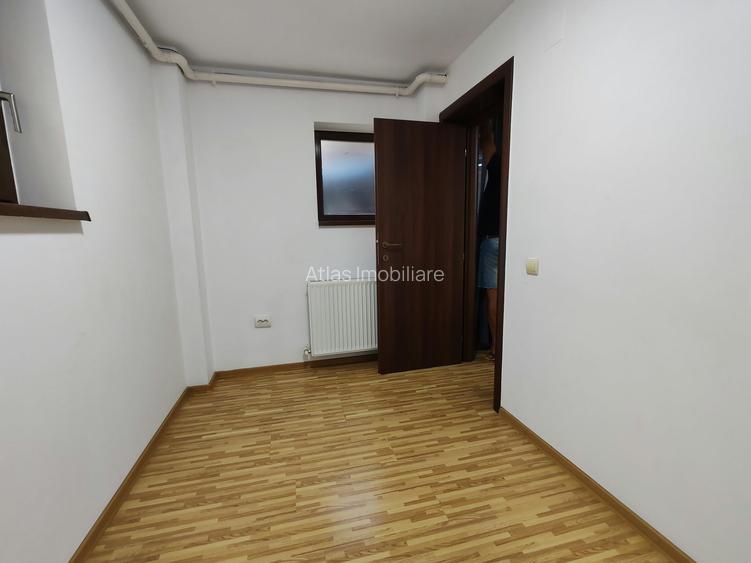 Piata Iancului -Pantelimon - Strada Elev Stefanescu Stefan - 11