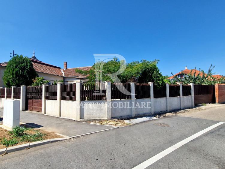 Casa cu 6 camere de vanzare | Teren 557 mp | Salonta | Bihor