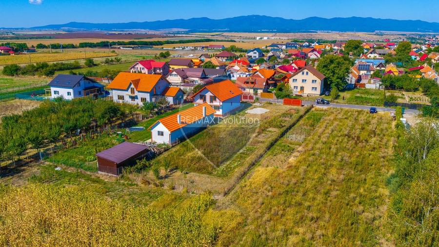 Teren 1.200 mp | Feldioara str Monumentului | Imprejmuit | - 6