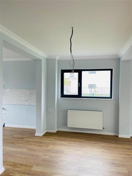 Casa Vila Duplex NOUA 5 camere Otopeni curte proprie acces privat